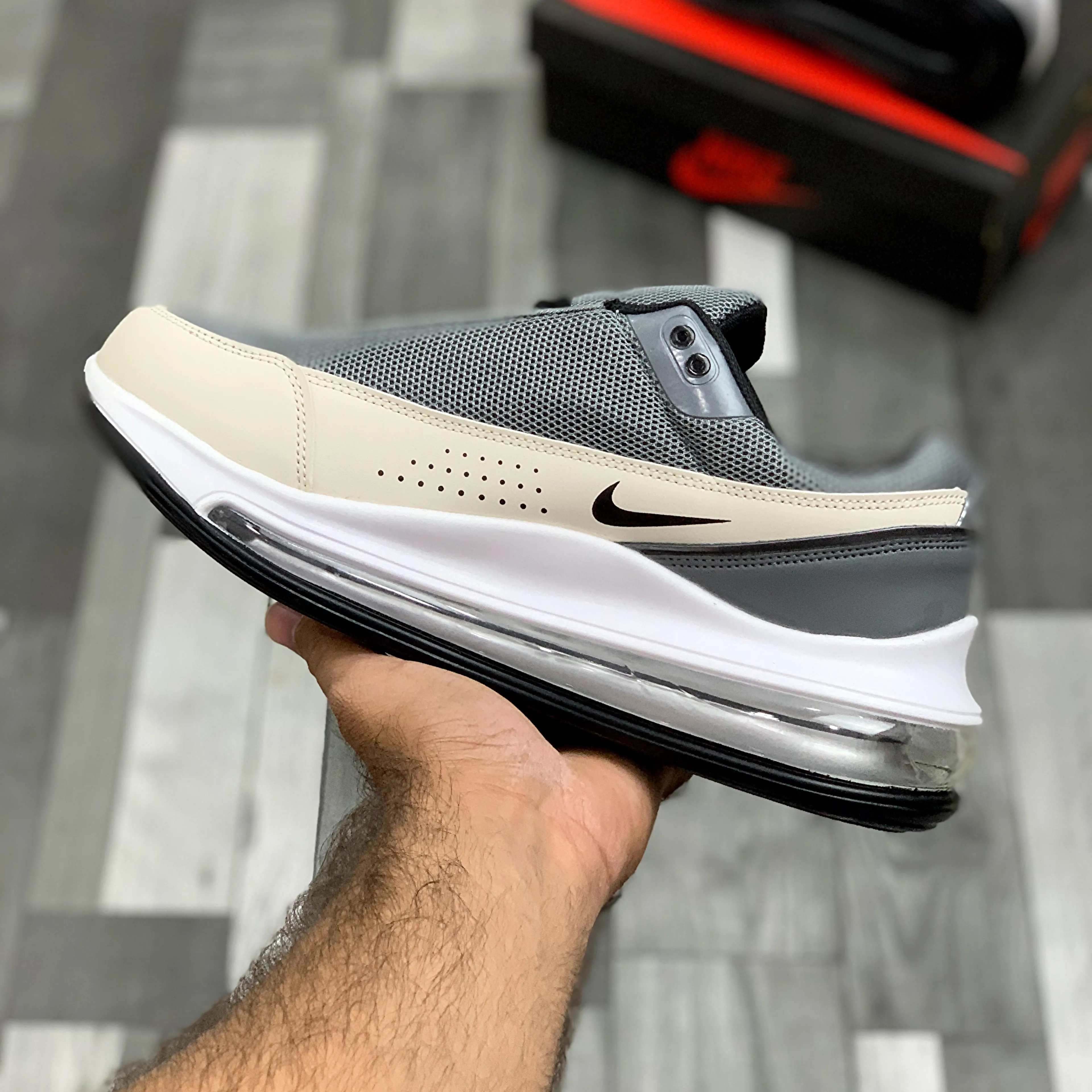 Air Max Pulse (Charcoal Brown)