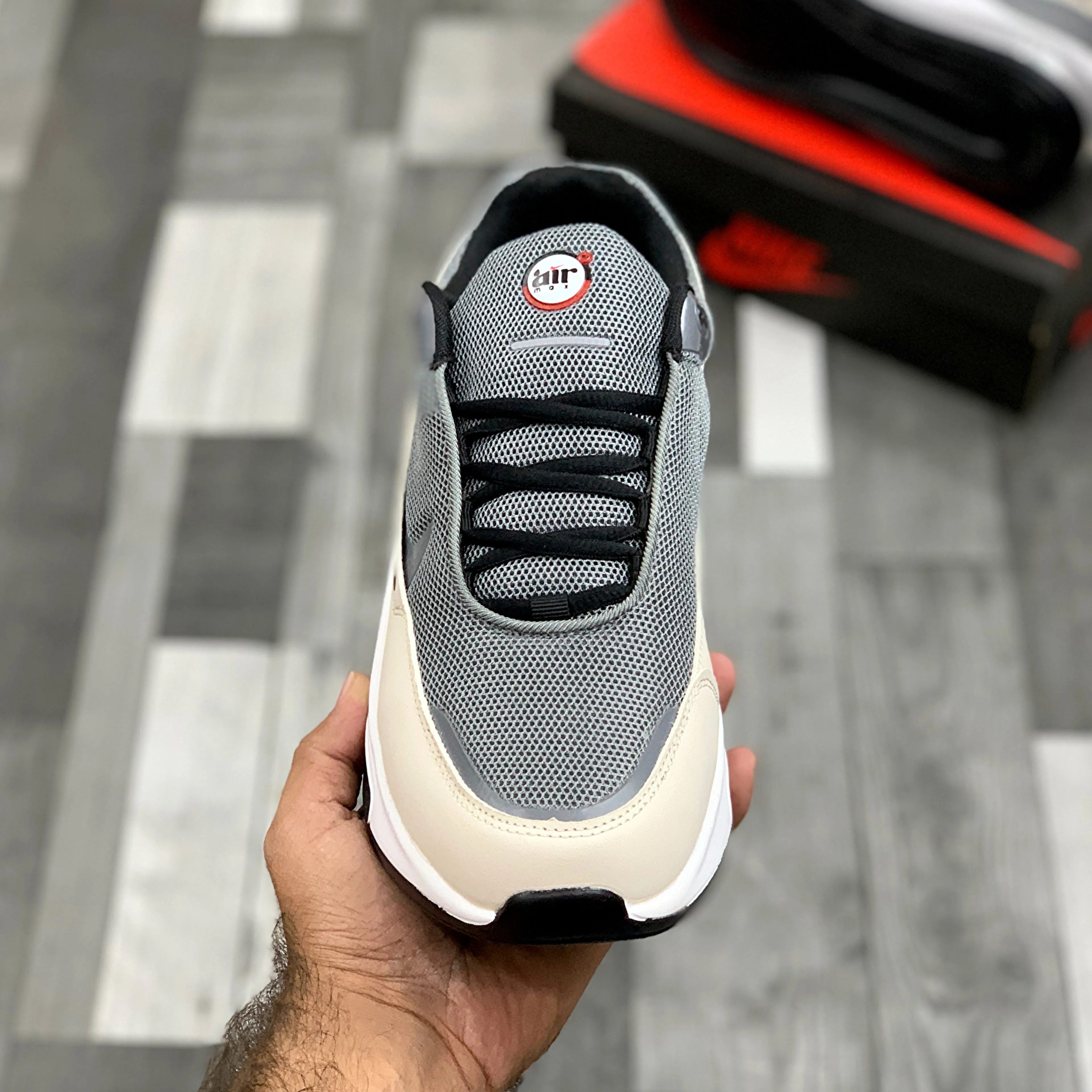 Air Max Pulse (Charcoal Brown)