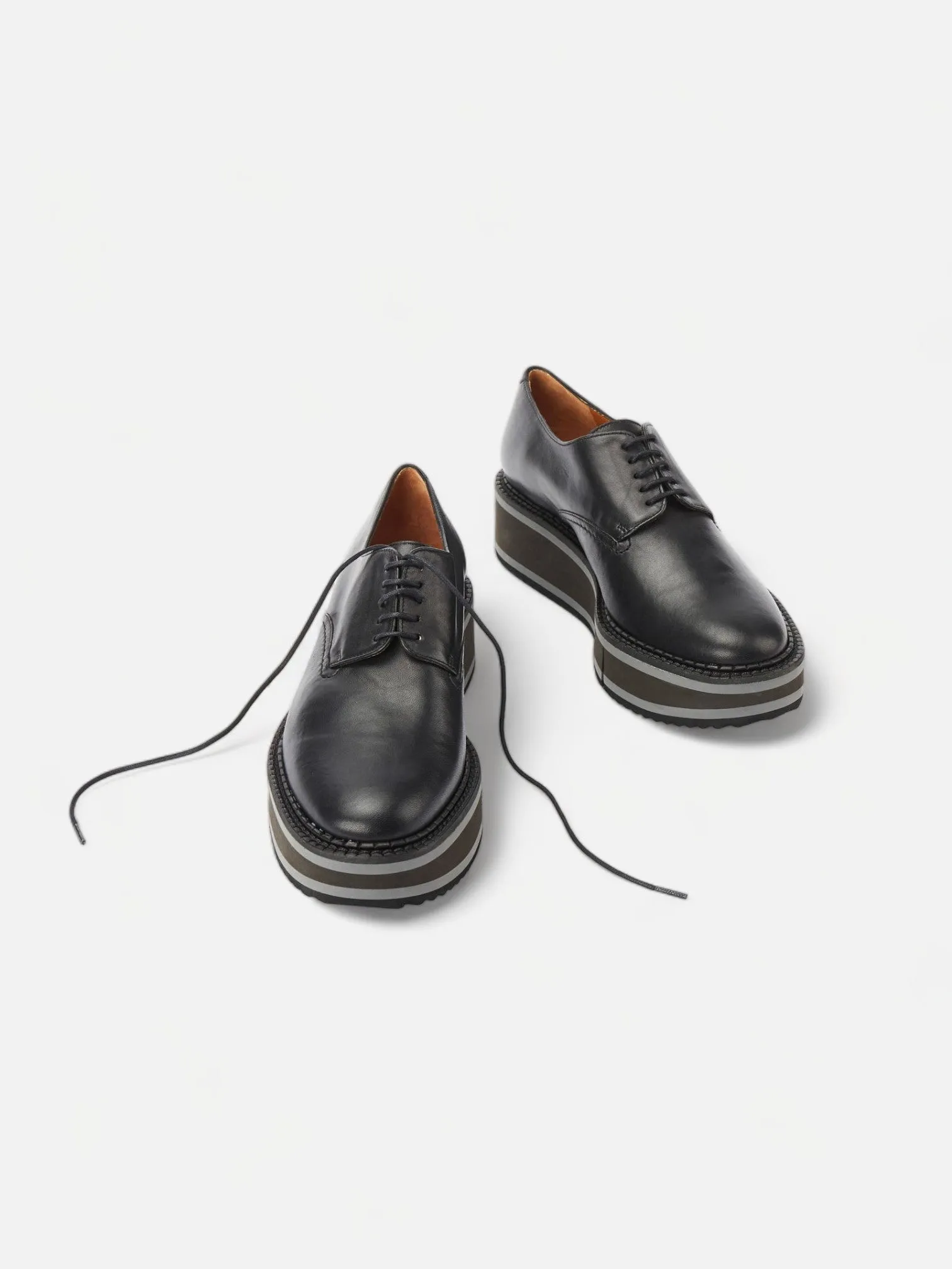 BROOK, black