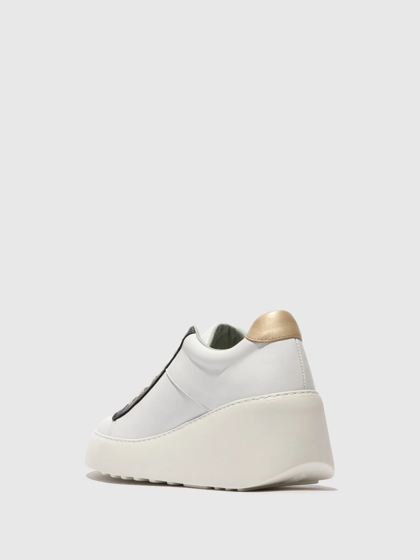 Lace-up Trainers DELF580FLY WHITE/GRAPHITE/MYNT