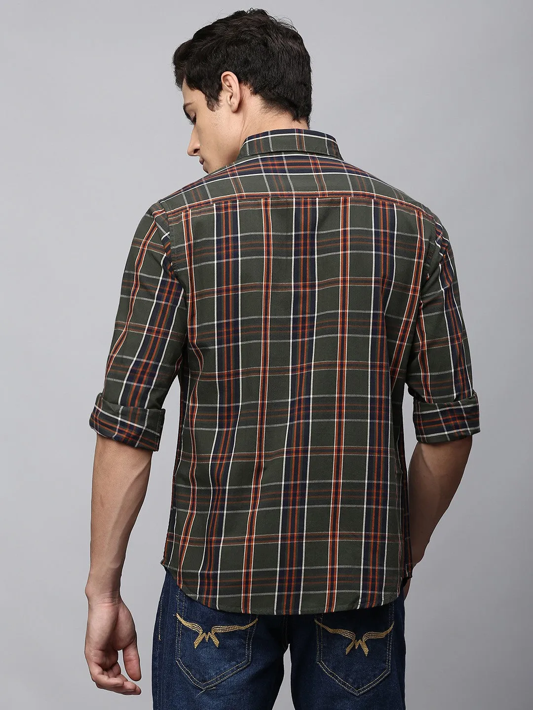 Men's Button Down Collar Slim Fit Checks Pink Casual Shirt