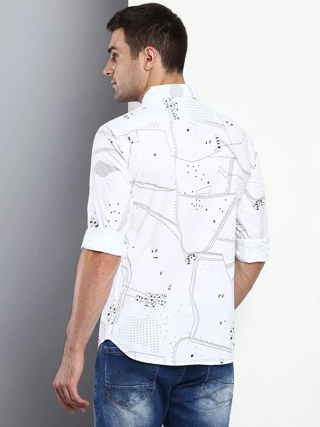 Men's Geometric Print White Slim Fit Cotton Casual Shirt With Spread Collar & Full Sleeves