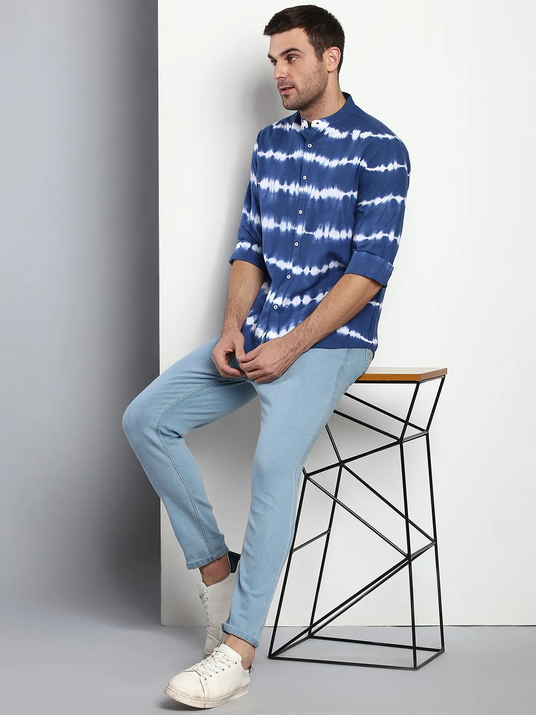 Men's Ombre Indigo Slim Fit Cotton Casual Shirt With Mandarin Collar & Full Sleeves