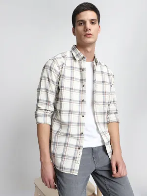 Men's Slim Fit Tartan Checks Pure Cotton Casual Shirt