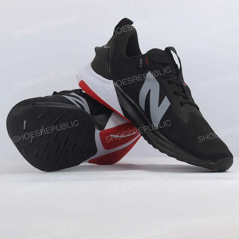 NB FuelCell Propel RMX v2 Black Bright