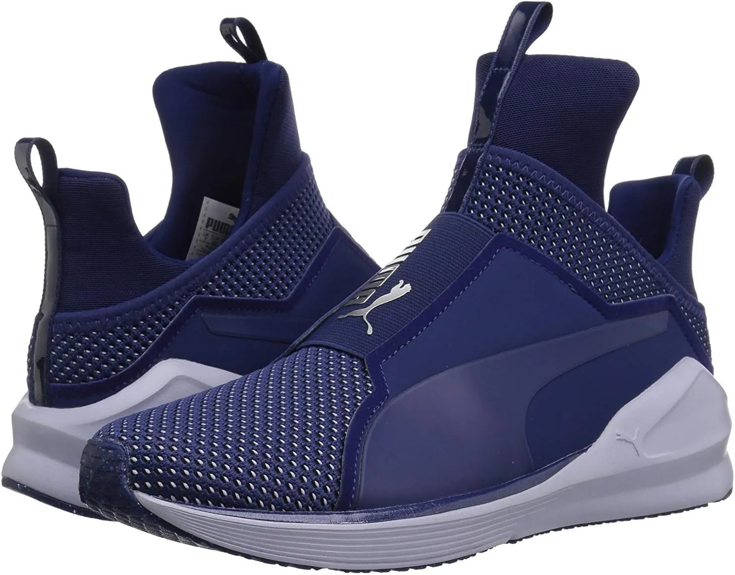 PUMA Women's Fierce Velvet Vr Sneaker