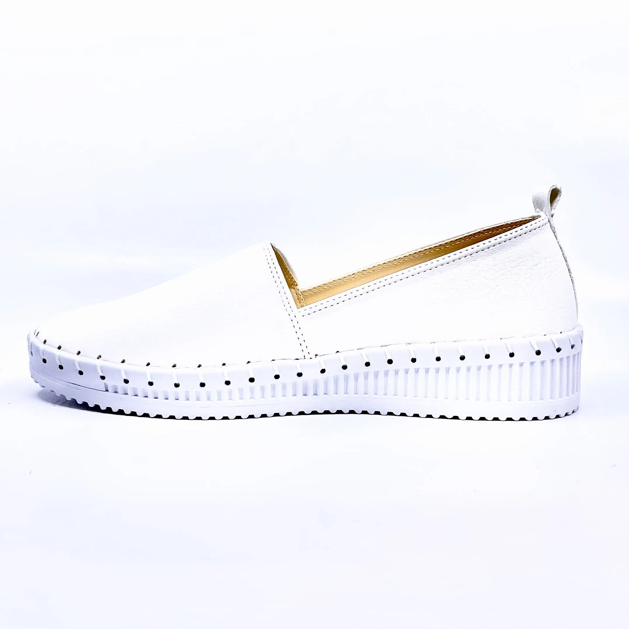 Simple Star Sneaker