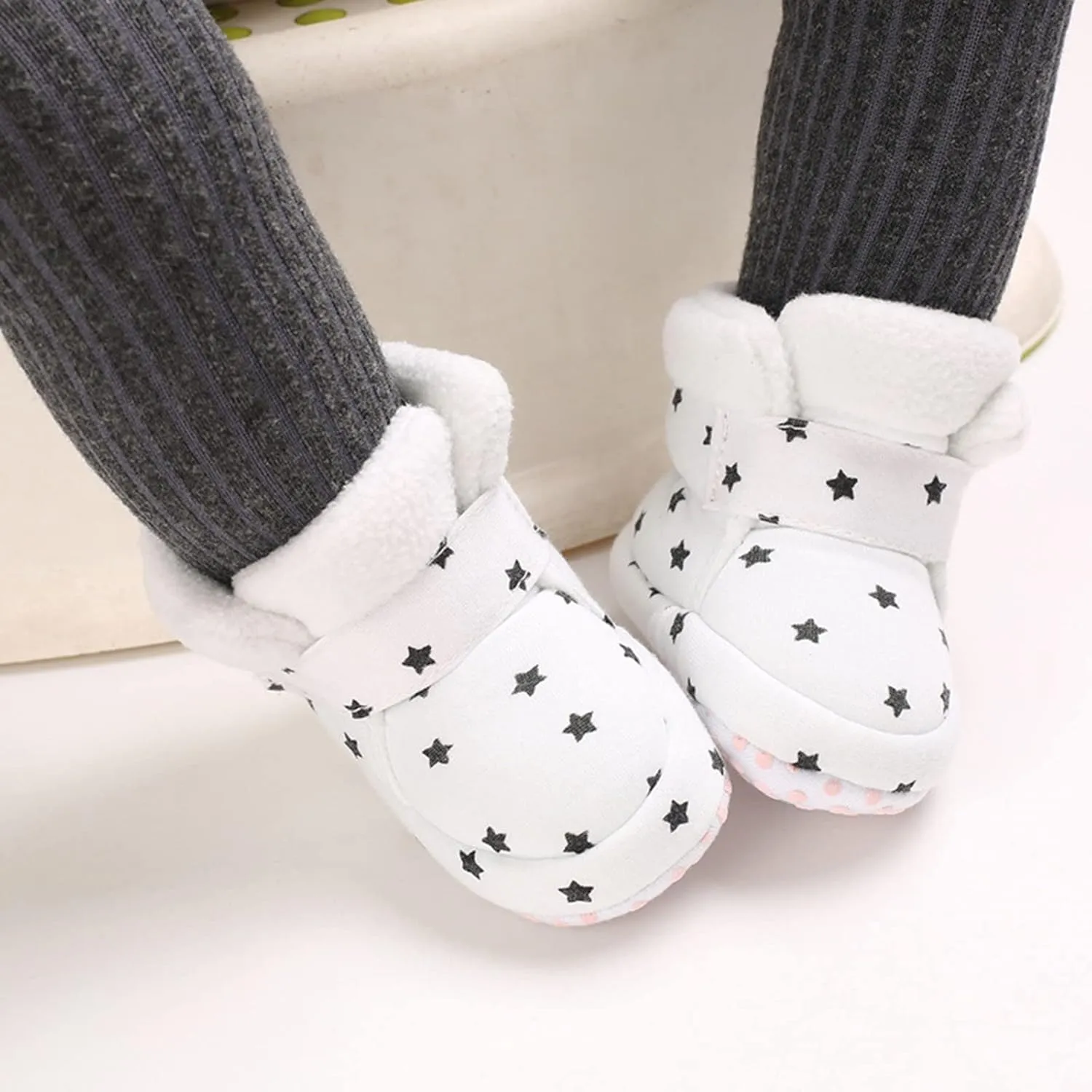 Toddler Baby Shoes Fleece Warm Wool Boots Fashion High Top Star Printing Non Slip Hook Loop Nude Boots