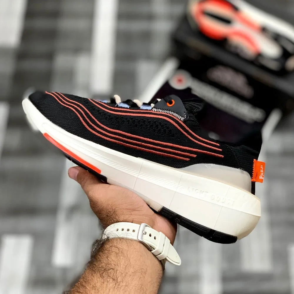 UB LightBoost 23 x Parleyy (Black Red)