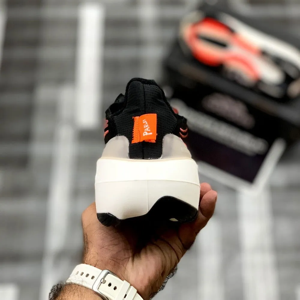 UB LightBoost 23 x Parleyy (Black Red)