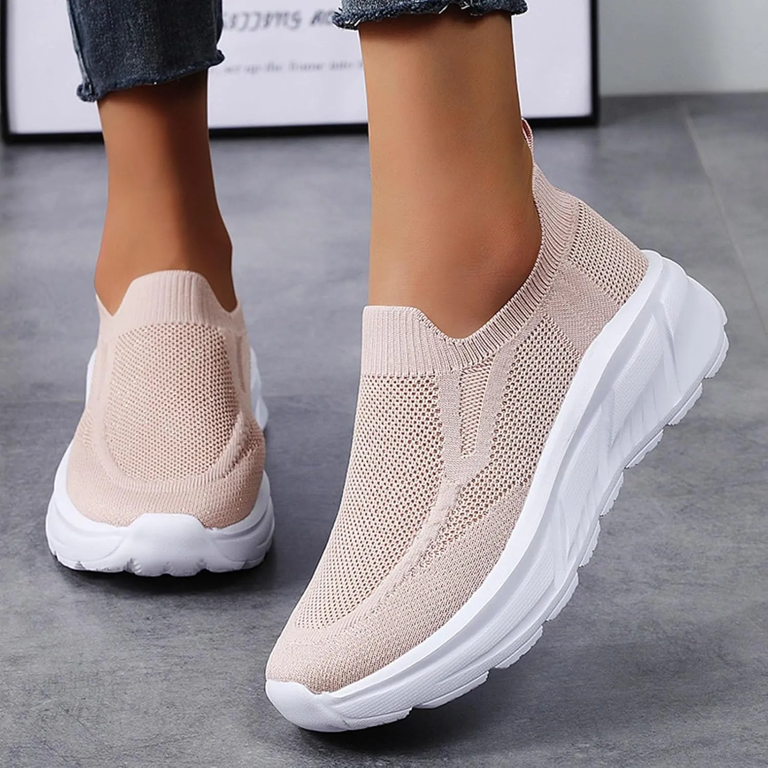 Walking Shoes Women Slip On Sneakers Casual Comfortable Mesh Breathable Tennis Shoes Non Slip Workout Athletic Shoes