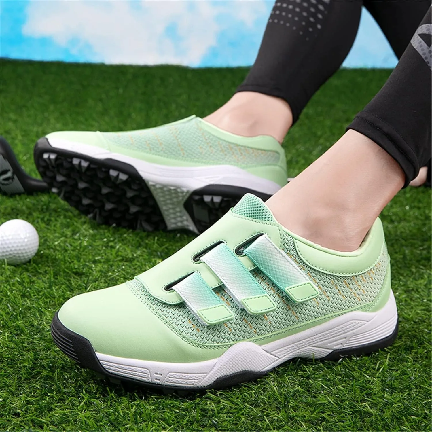 Womens Slip on Golf Shoes Non-Slip Breathable Workout Trainers Lightweight Gym Sneakers